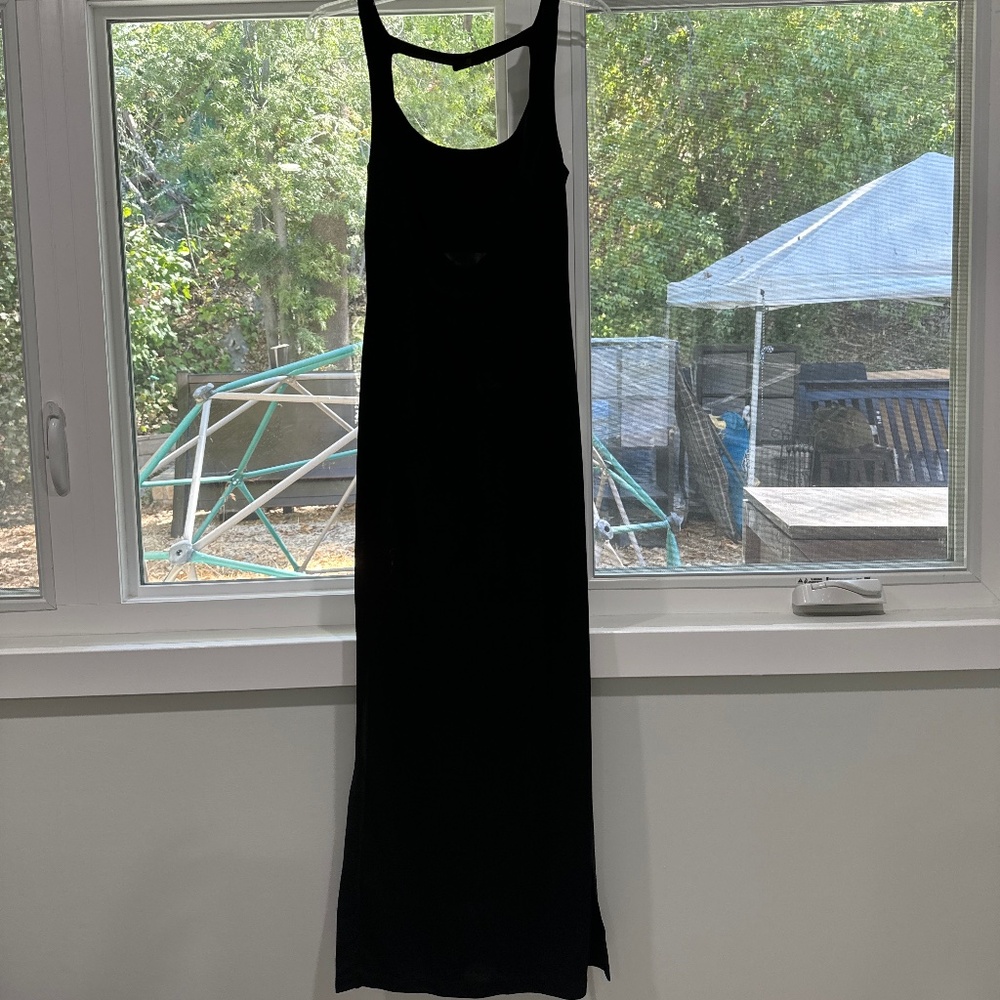 Long Black dress